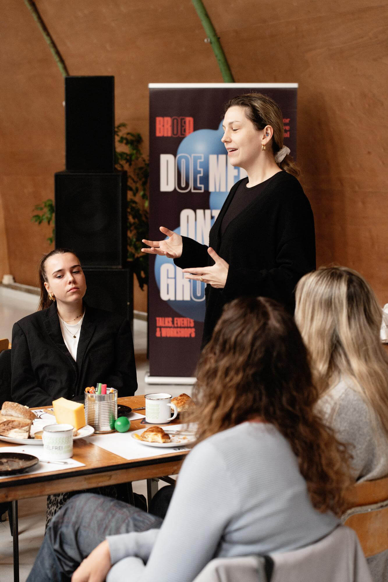 BROED-Vogelfrei-ondernemen-ontbijt-LinkedIn-ondernemerschap-Vogelfrei-Utrecht-Rogier-Boogaard-1794-WEB